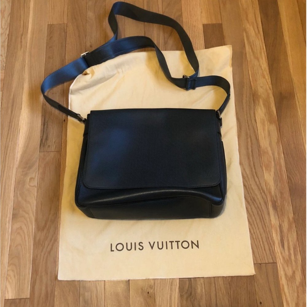LV bag